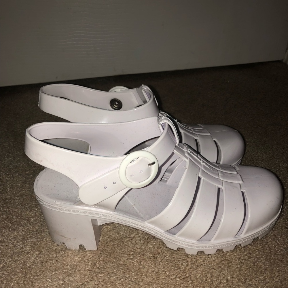 American Apparel White Jelly Shoes!